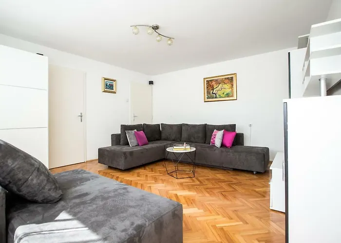 Apartment Lovret Split