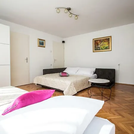 Apartment Lovret Split